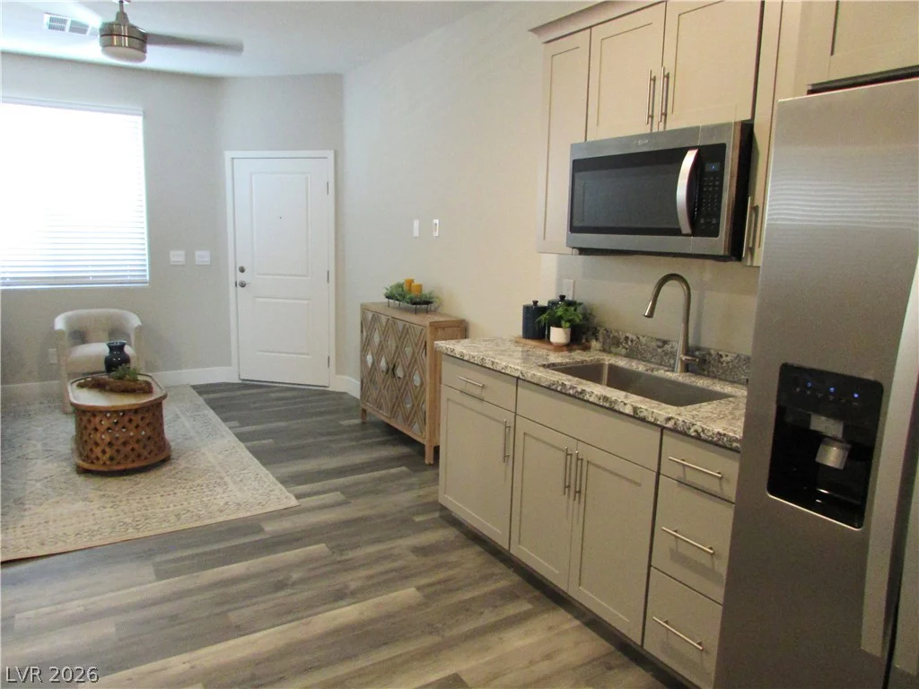513 Chestnut Falcon, Henderson, NV 89011