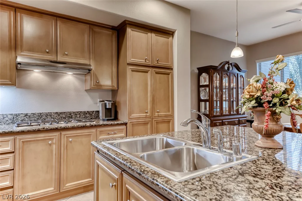 20 Via Mantova, Henderson, NV 89011