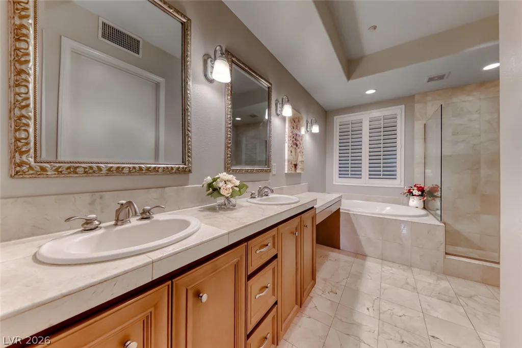 20 Via Mantova, Henderson, NV 89011