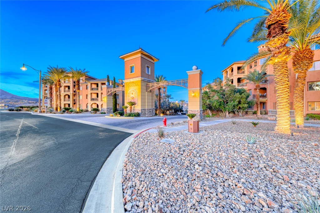20 Via Mantova, Henderson, NV 89011