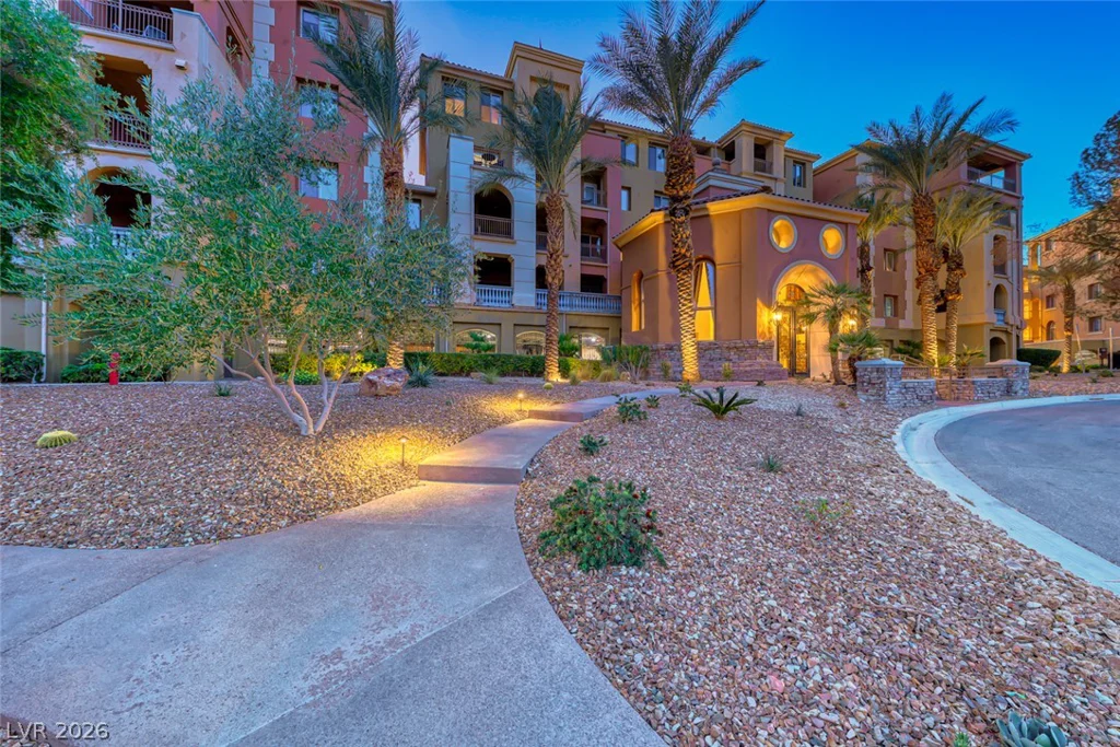 20 Via Mantova, Henderson, NV 89011