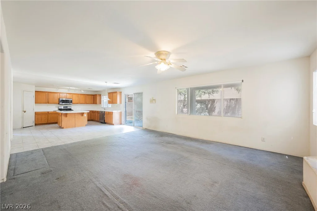 2422 Island Paradise, North Las Vegas, NV 89031