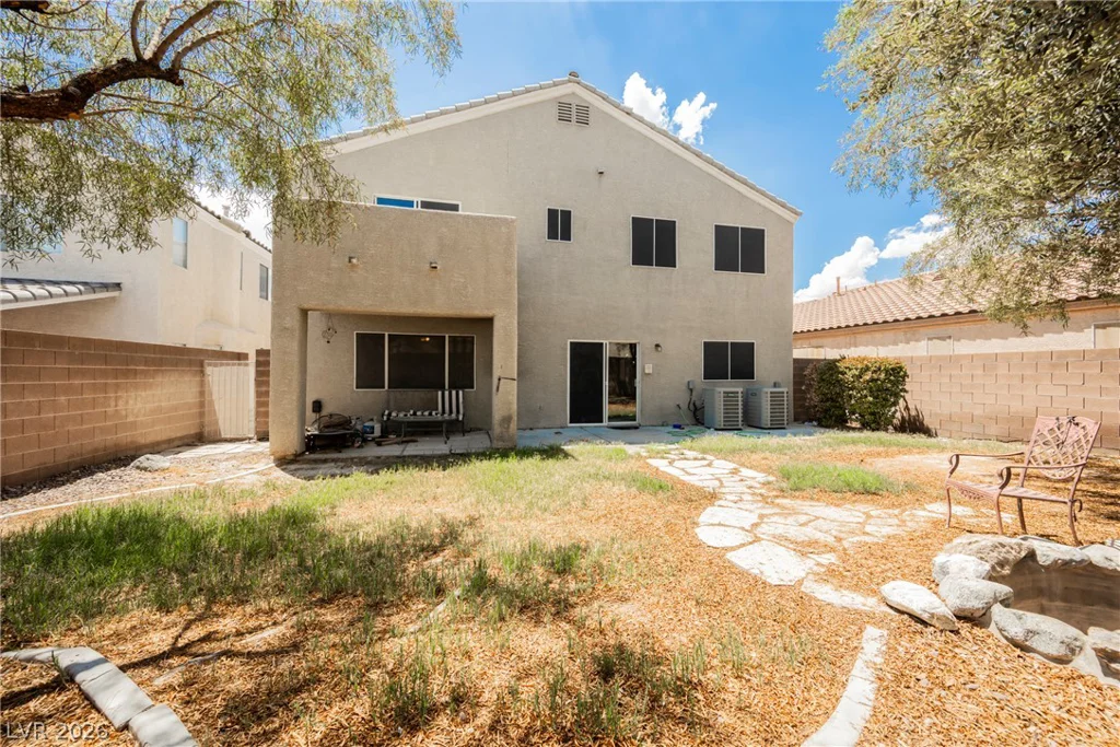 2422 Island Paradise, North Las Vegas, NV 89031