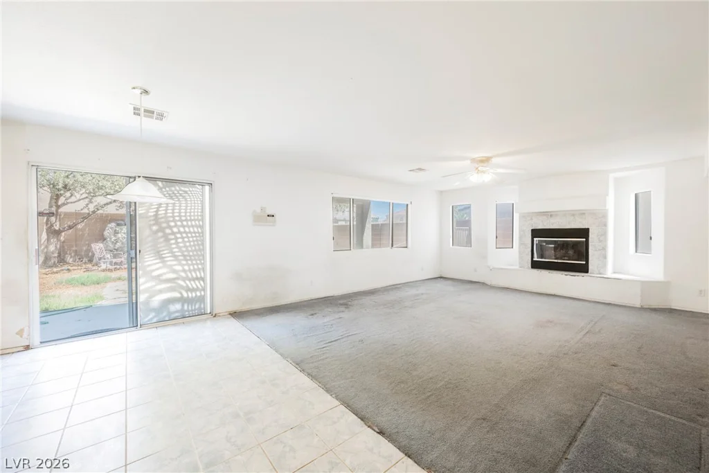 2422 Island Paradise, North Las Vegas, NV 89031