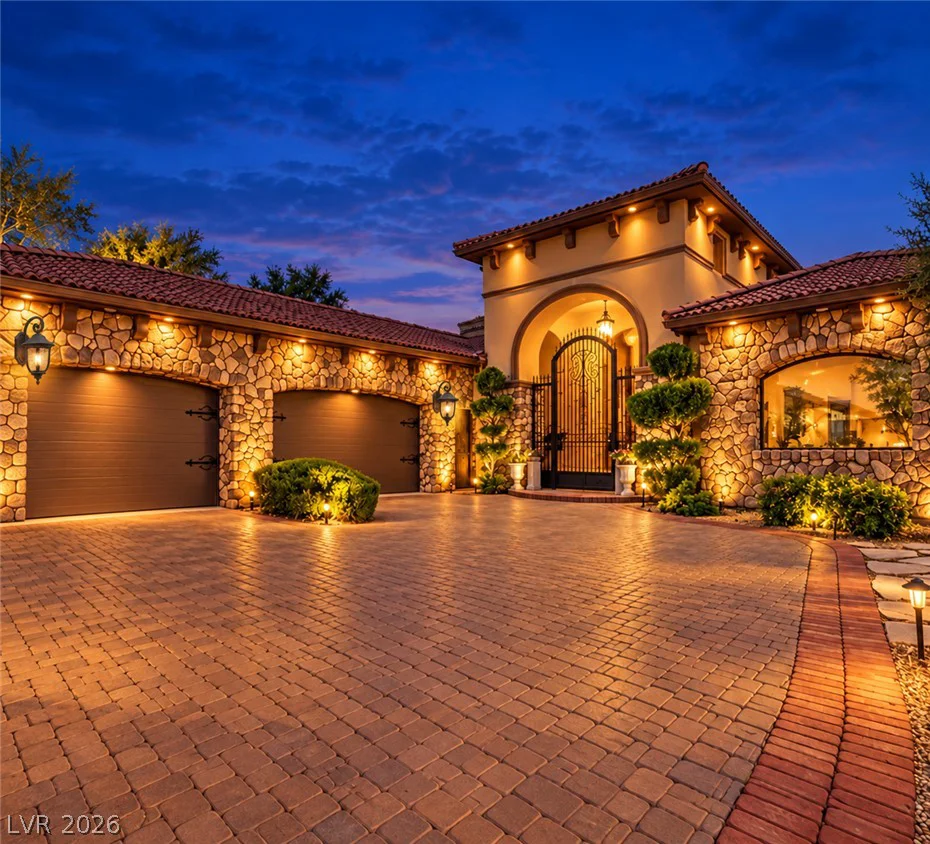 1369 Opal Valley, Henderson, NV 89052