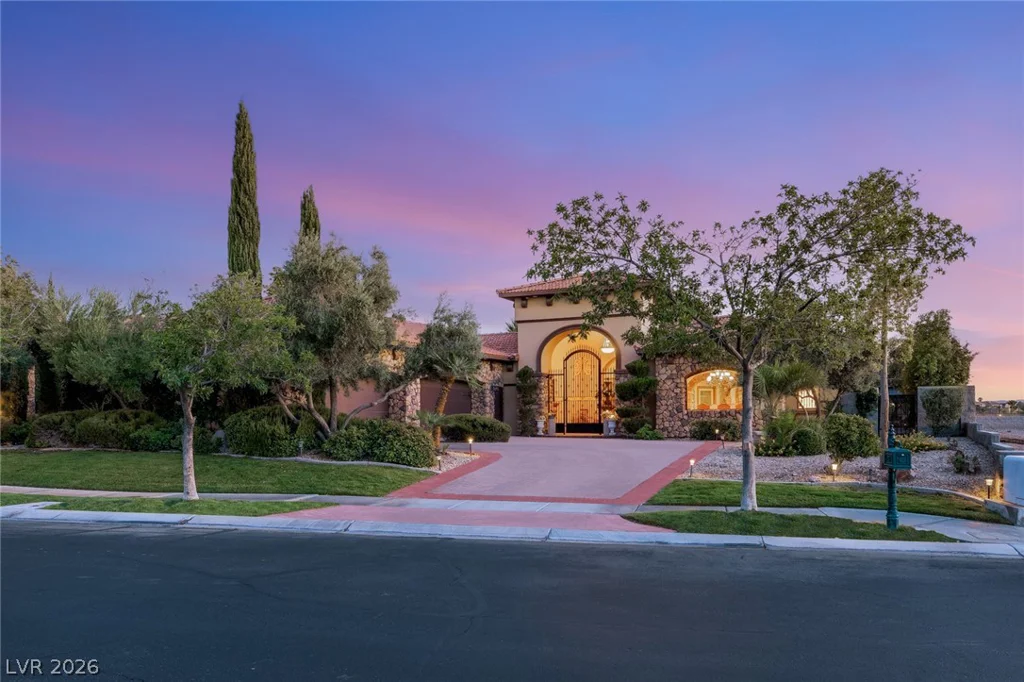 1369 Opal Valley, Henderson, NV 89052