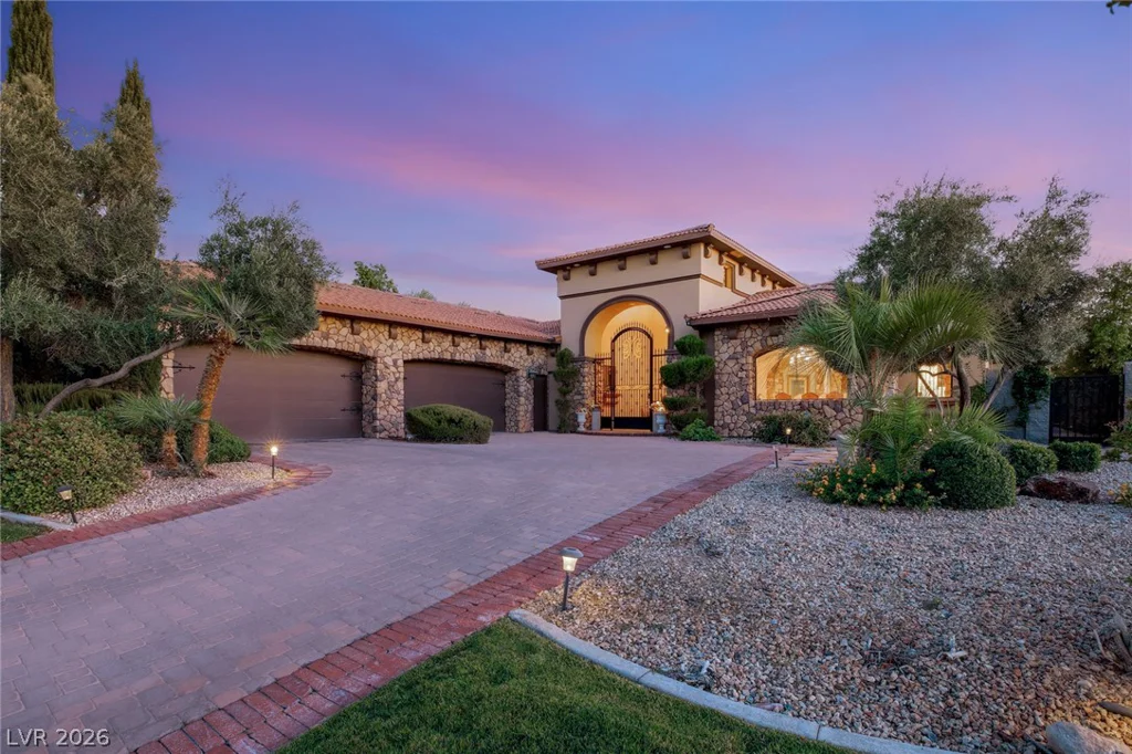 1369 Opal Valley, Henderson, NV 89052