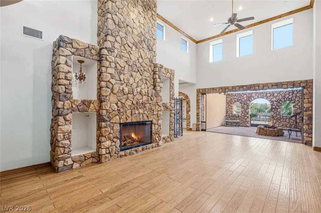 1369 Opal Valley, Henderson, NV 89052
