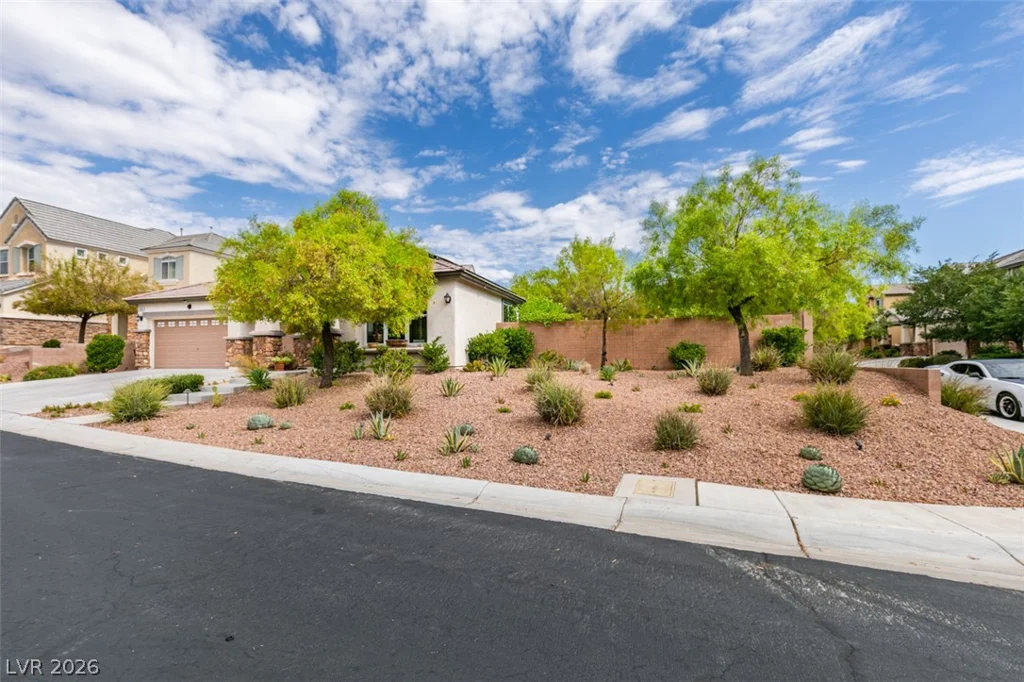10206 Timberline Peak, Las Vegas, NV 89166