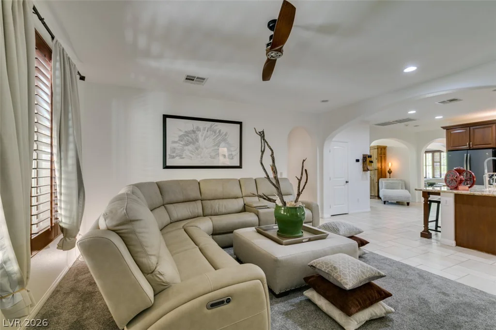 10206 Timberline Peak, Las Vegas, NV 89166