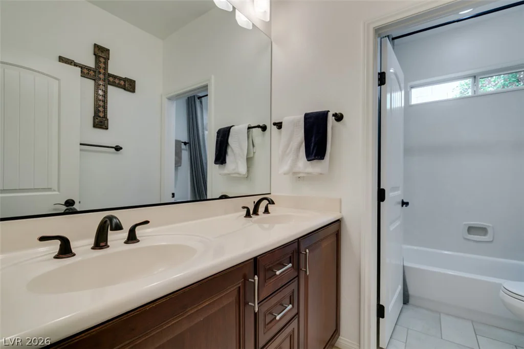 10206 Timberline Peak, Las Vegas, NV 89166