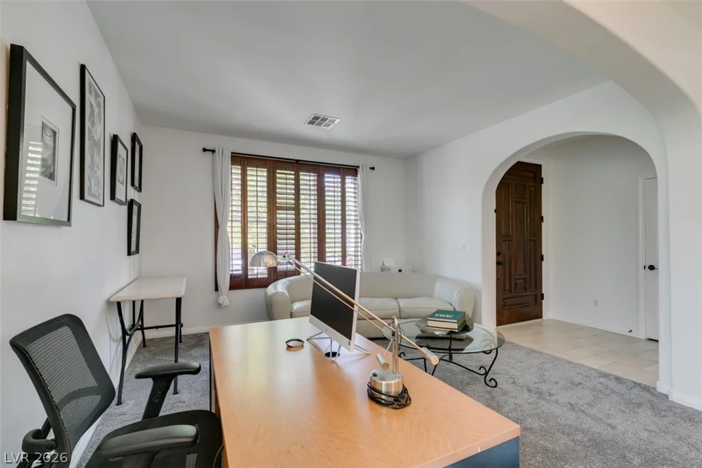 10206 Timberline Peak, Las Vegas, NV 89166