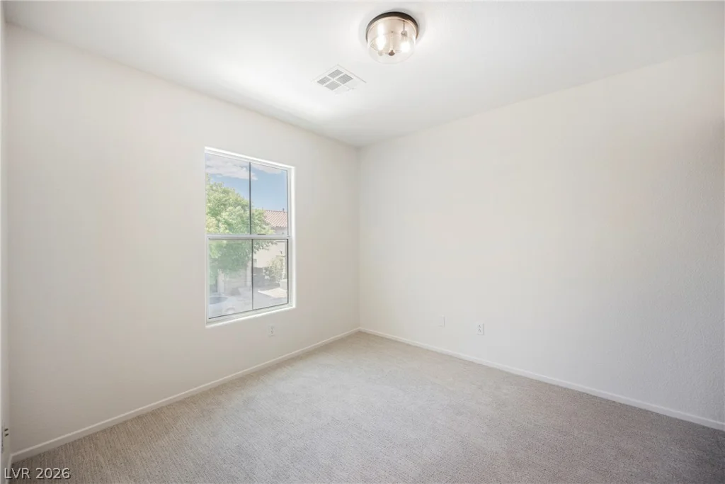 516 Shewsbury, Las Vegas, NV 89178