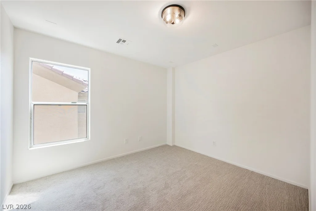516 Shewsbury, Las Vegas, NV 89178