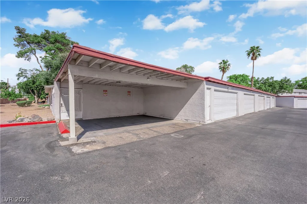 193 Greenbriar Townhouse, Las Vegas, NV 89121