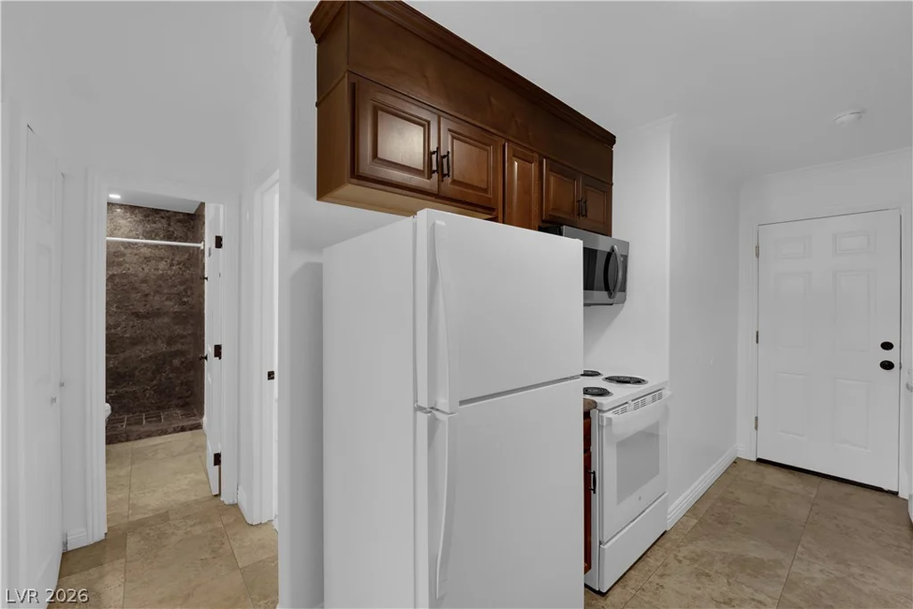 193 Greenbriar Townhouse, Las Vegas, NV 89121