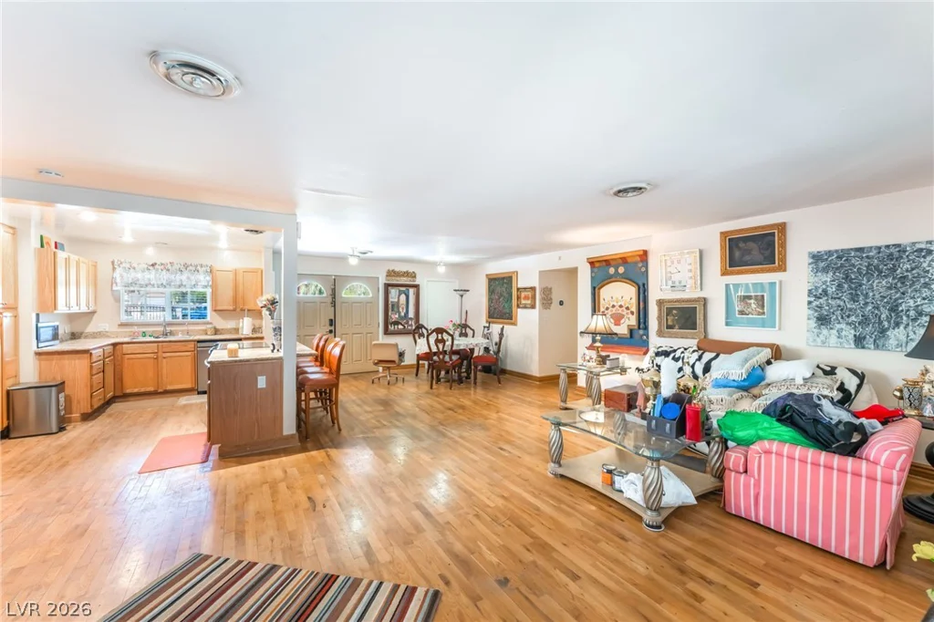 501 Lacy, Las Vegas, NV 89107