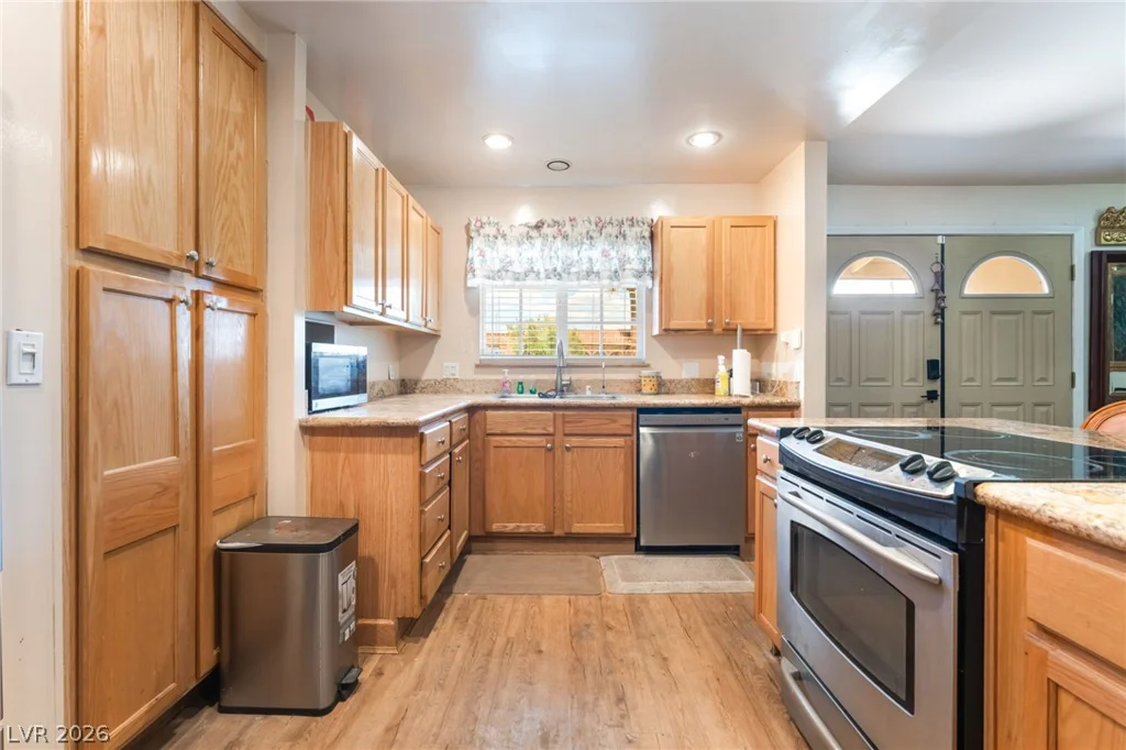 501 Lacy, Las Vegas, NV 89107