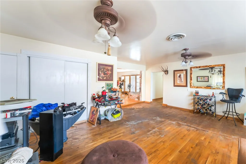 501 Lacy, Las Vegas, NV 89107