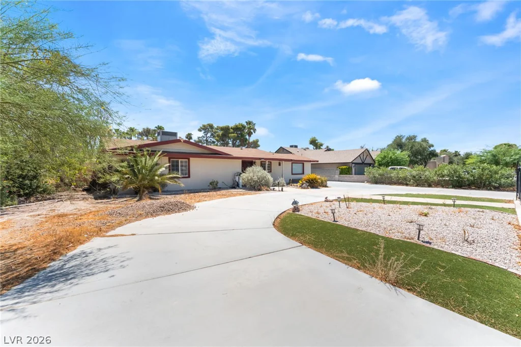 501 Lacy, Las Vegas, NV 89107