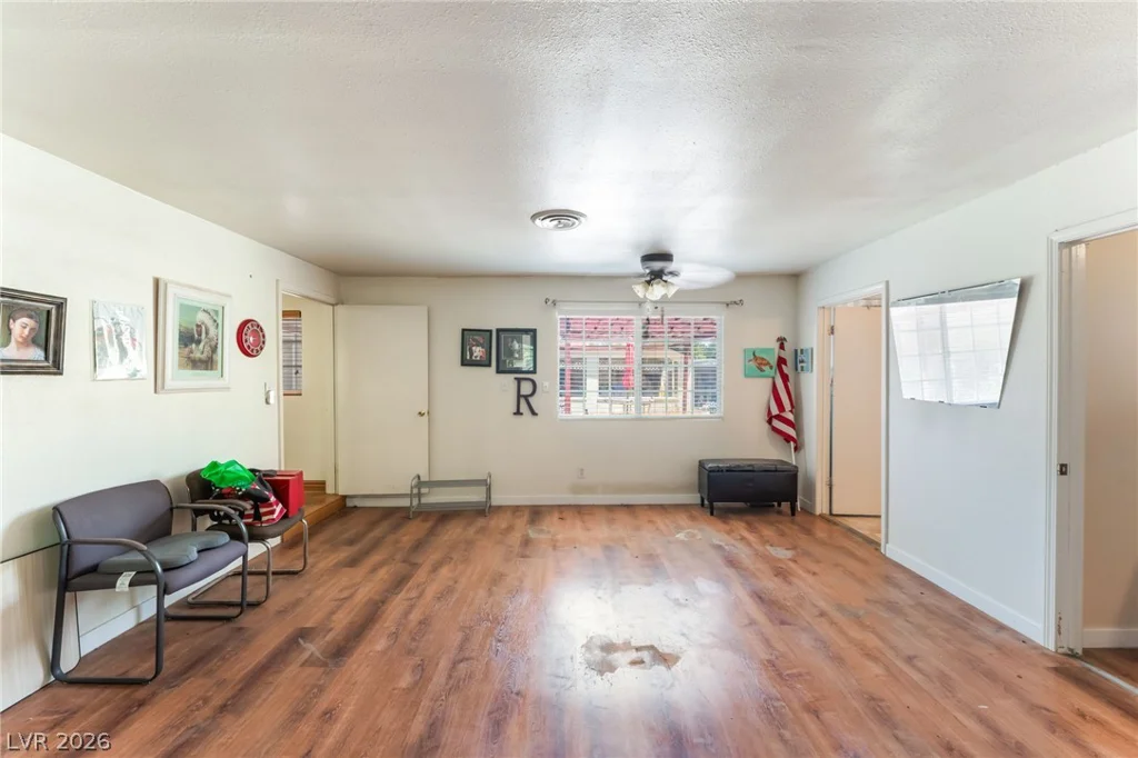 501 Lacy, Las Vegas, NV 89107