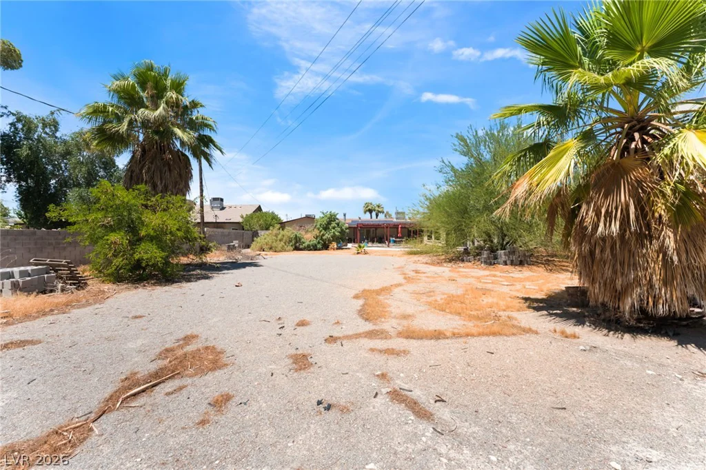 501 Lacy, Las Vegas, NV 89107