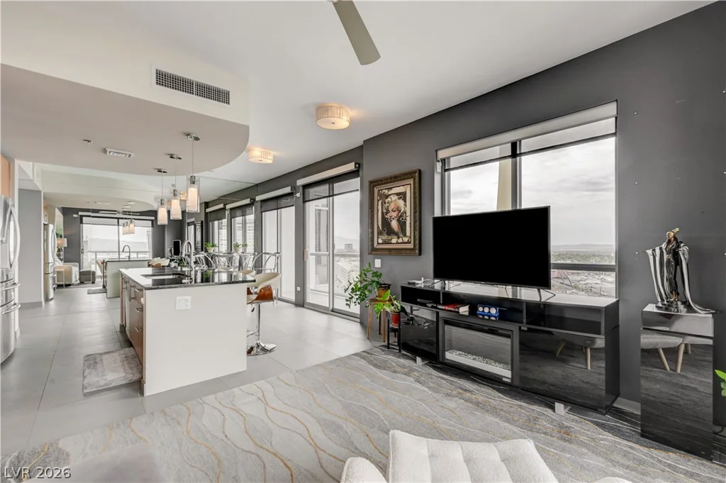 200 Sahara, Las Vegas, NV 89102