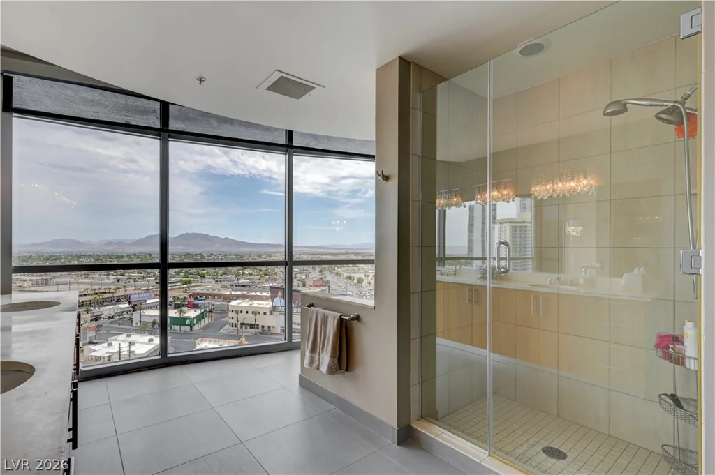 200 Sahara, Las Vegas, NV 89102