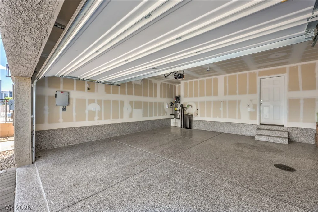 6197 Garden Crest, Las Vegas, NV 89148