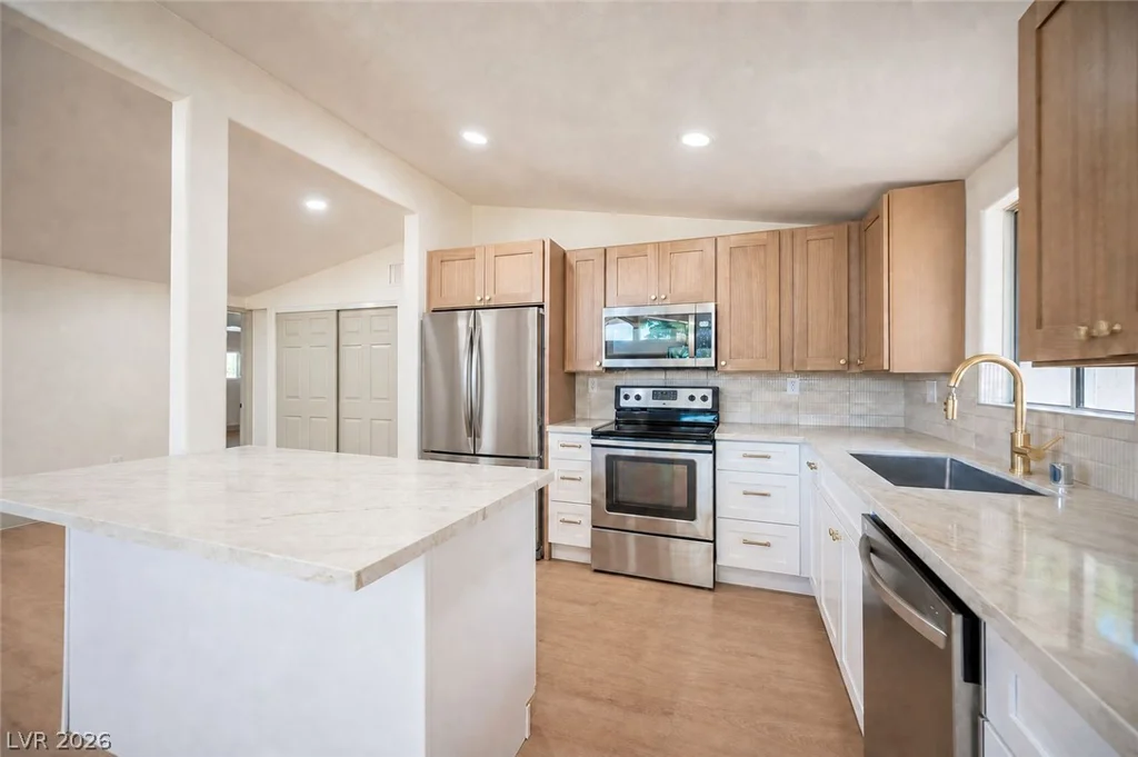 5317 Evergreen, Las Vegas, NV 89107