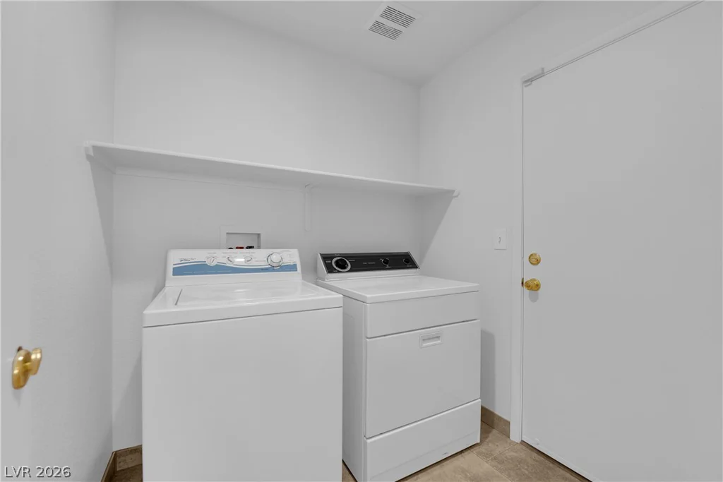 8548 Shady Pines, Las Vegas, NV 89143