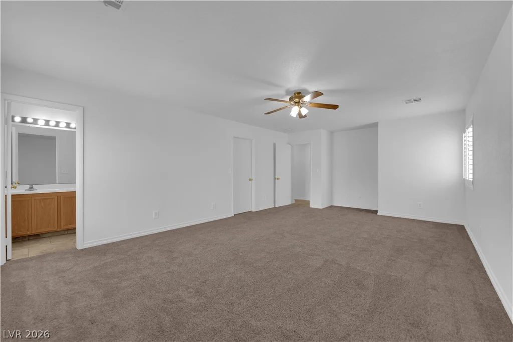 8548 Shady Pines, Las Vegas, NV 89143
