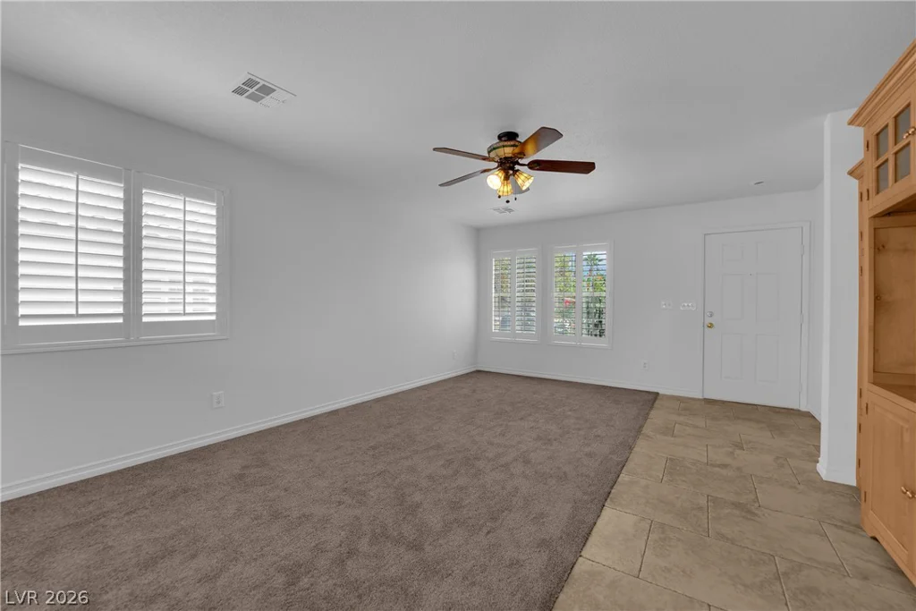 8548 Shady Pines, Las Vegas, NV 89143