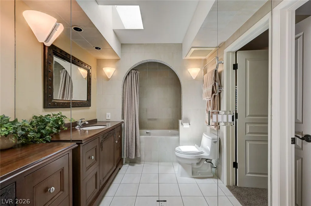2701 Alta, Las Vegas, NV 89107