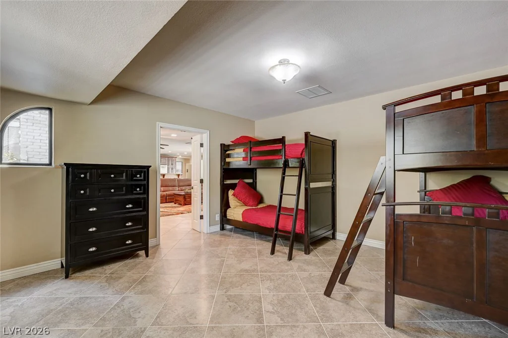 2701 Alta, Las Vegas, NV 89107