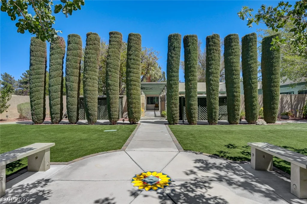 2701 Alta, Las Vegas, NV 89107