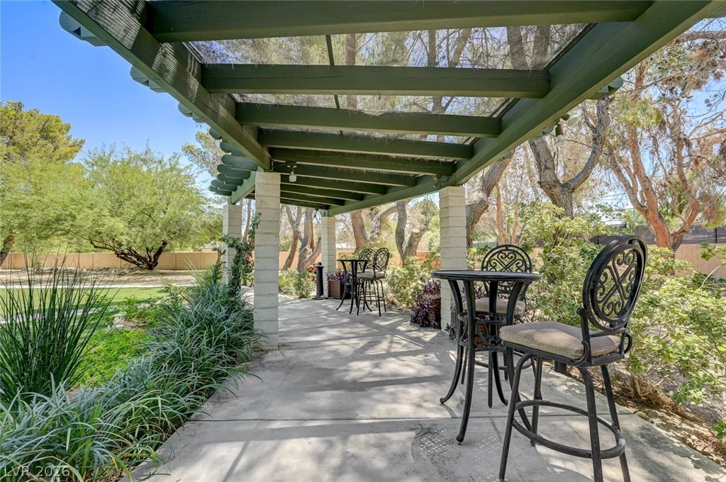 2701 Alta, Las Vegas, NV 89107