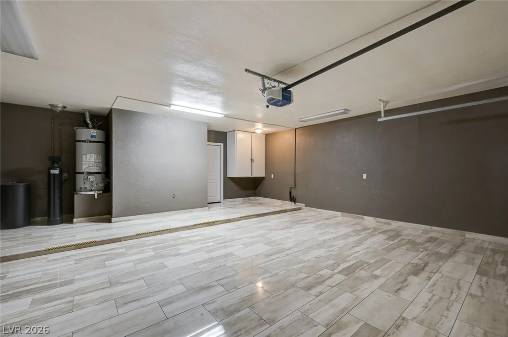 2701 Alta, Las Vegas, NV 89107