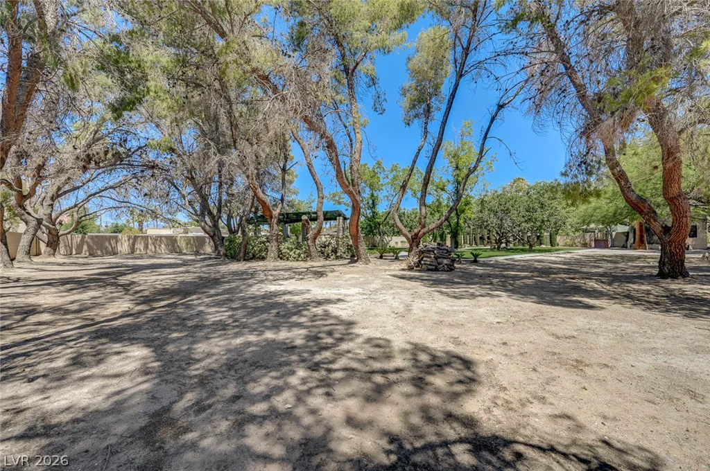 2701 Alta, Las Vegas, NV 89107