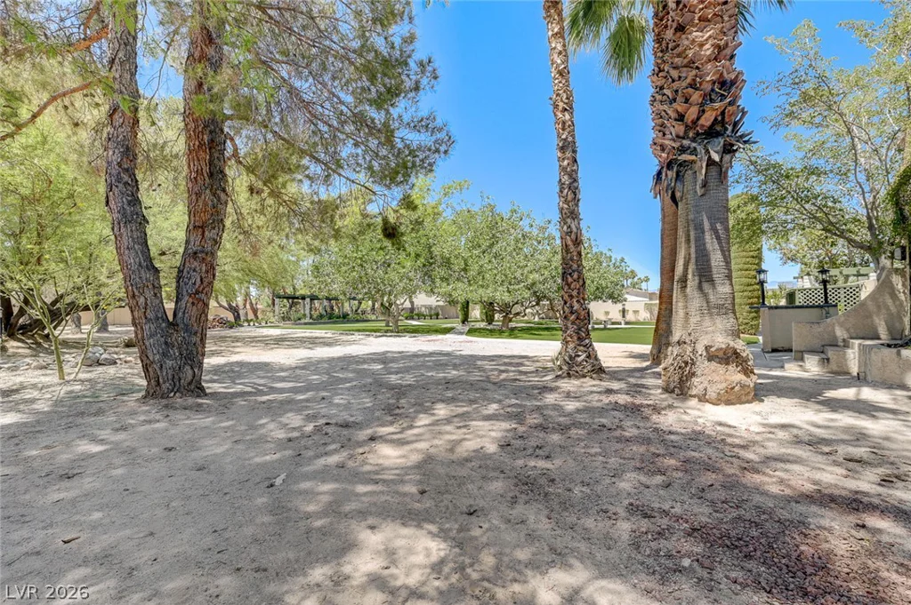2701 Alta, Las Vegas, NV 89107