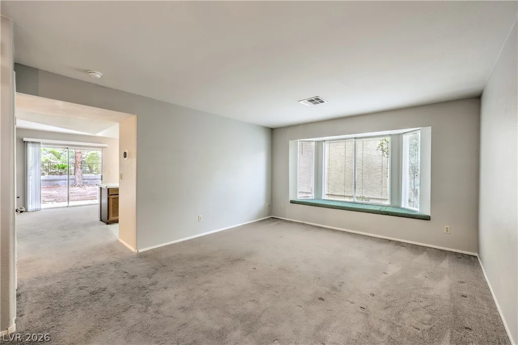 9413 Valencia Canyon, Las Vegas, NV 89117