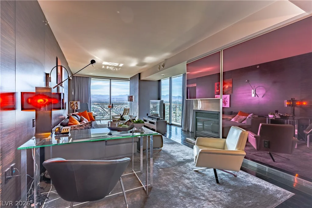 4381 FLAMINGO, Las Vegas, NV 89103