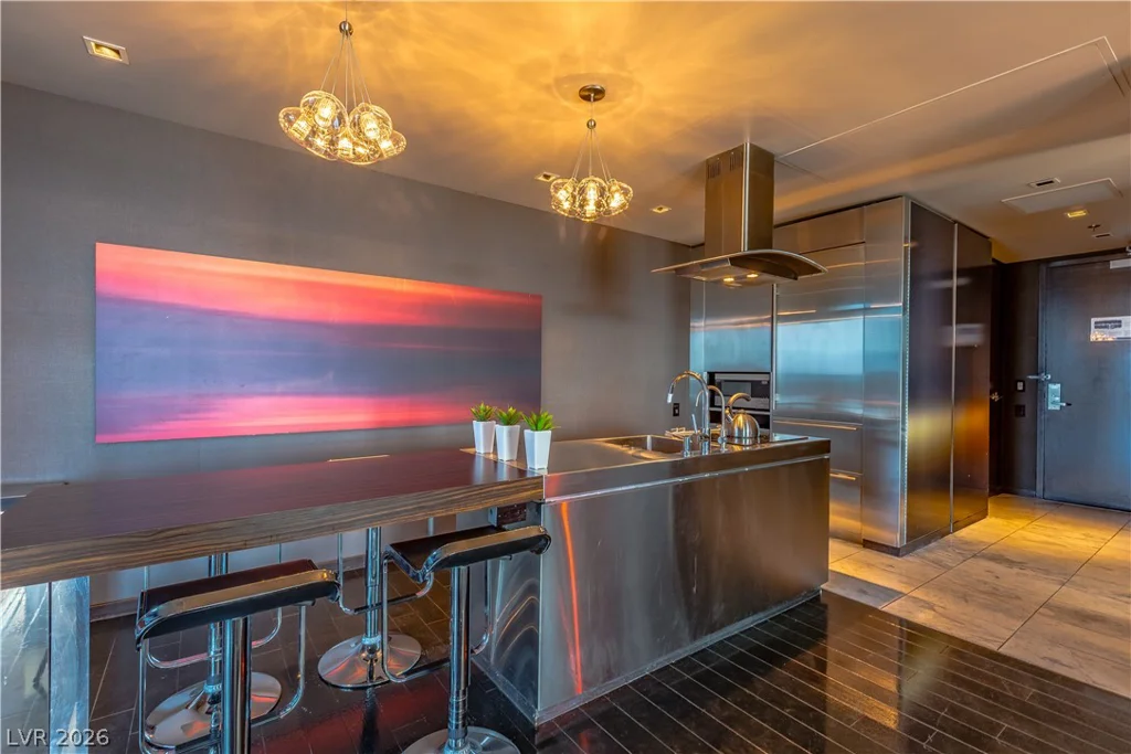4381 FLAMINGO, Las Vegas, NV 89103