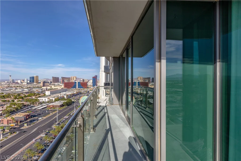 4381 FLAMINGO, Las Vegas, NV 89103