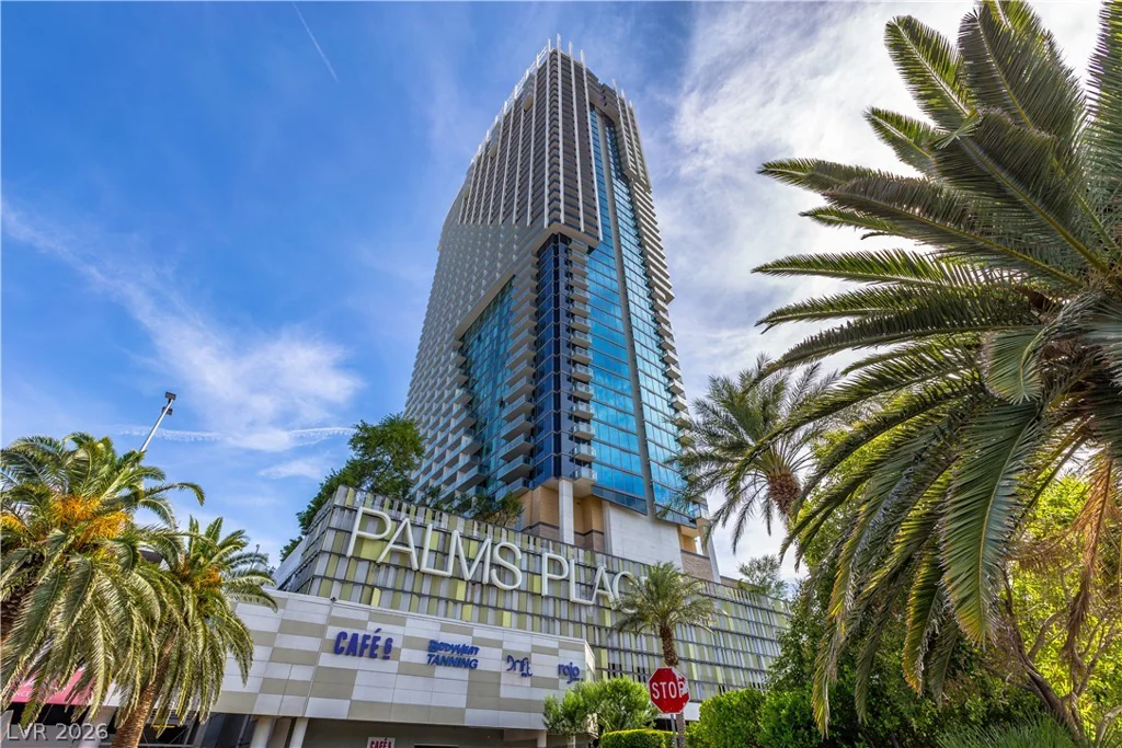 4381 FLAMINGO, Las Vegas, NV 89103