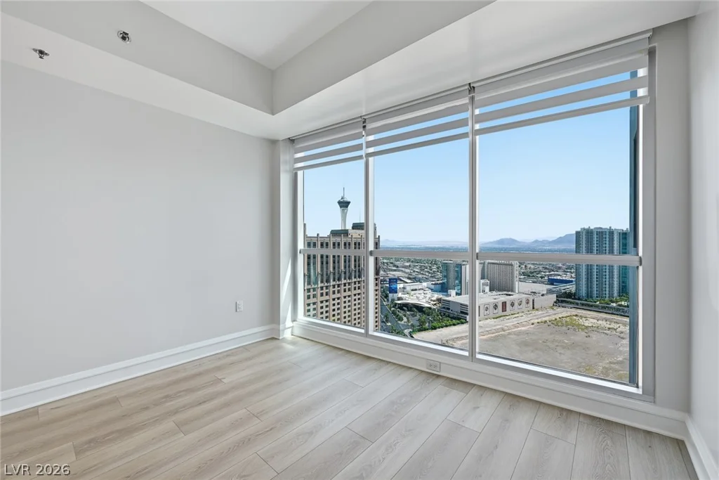 2700 Las Vegas, Las Vegas, NV 89109