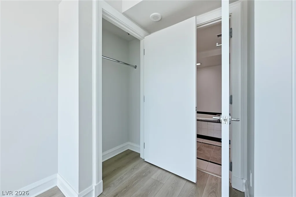 2700 Las Vegas, Las Vegas, NV 89109
