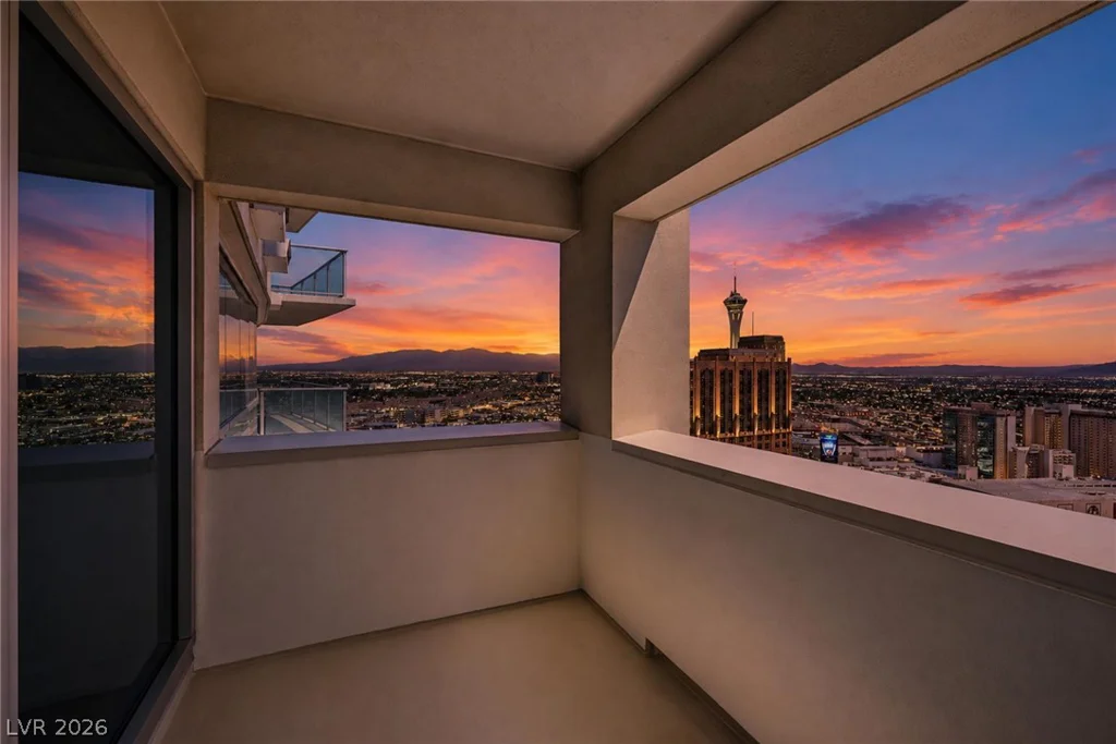 2700 Las Vegas, Las Vegas, NV 89109