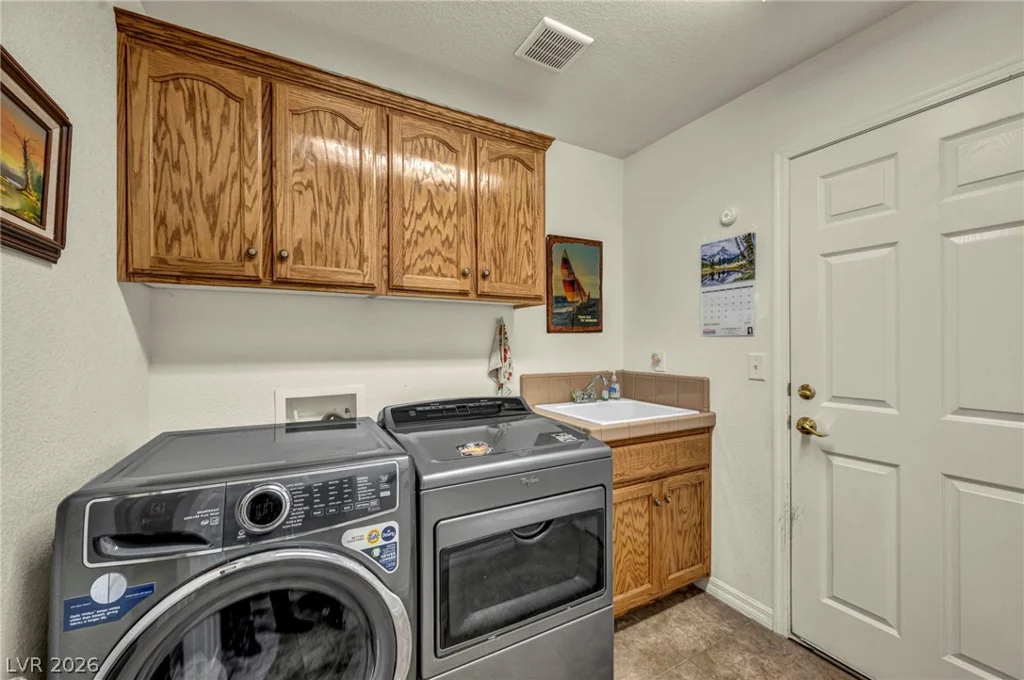 661 Fangio, Pahrump, NV 89060