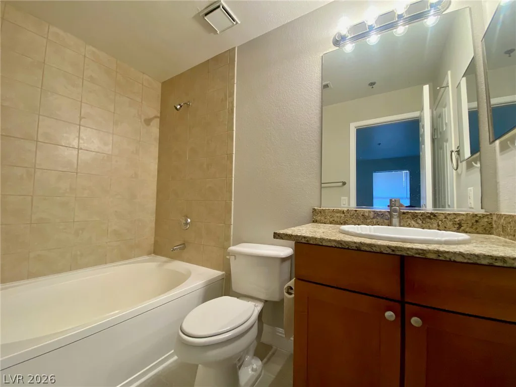 4200 Valley View, Las Vegas, NV 89103
